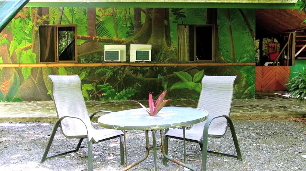 Chosa Manglar Suites & Cabins Puerto Jiménez エクステリア 写真