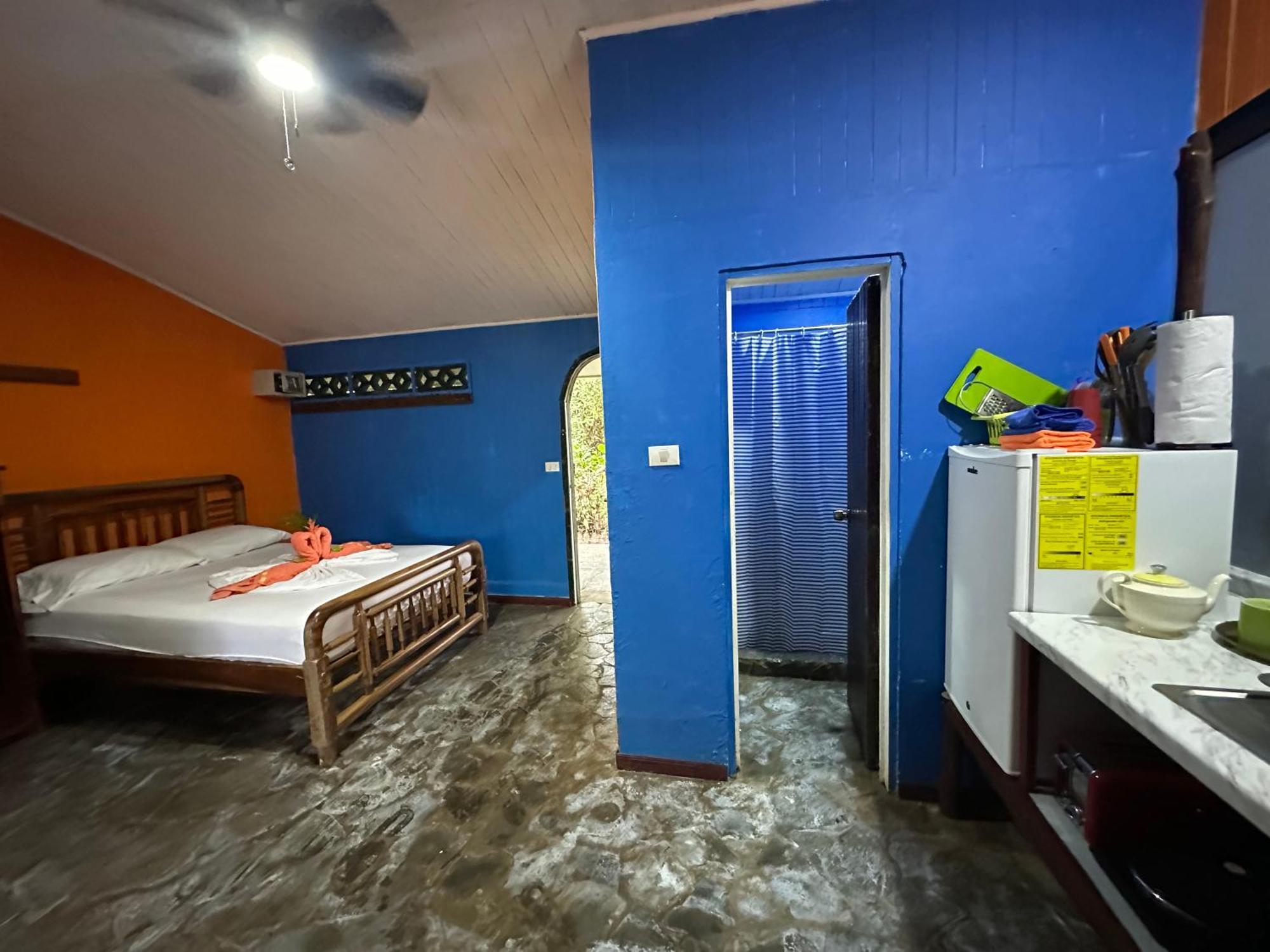 Chosa Manglar Suites & Cabins Puerto Jiménez エクステリア 写真
