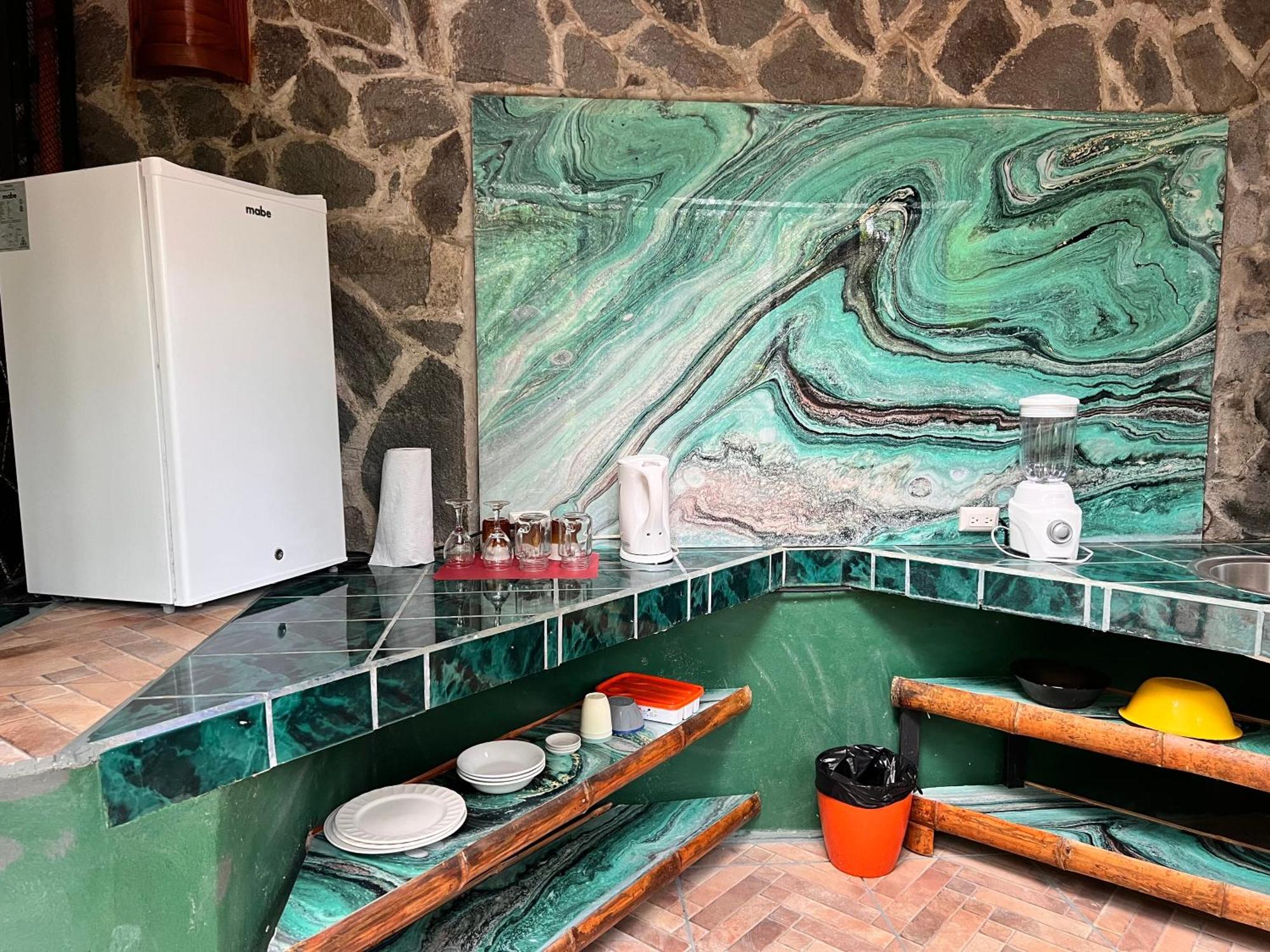 Chosa Manglar Suites & Cabins Puerto Jiménez エクステリア 写真